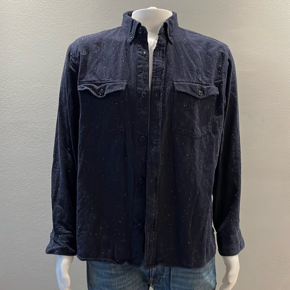 Banana Republic Long Sleeve Button Up
Navy Blue Sz LG with multi-color flecks